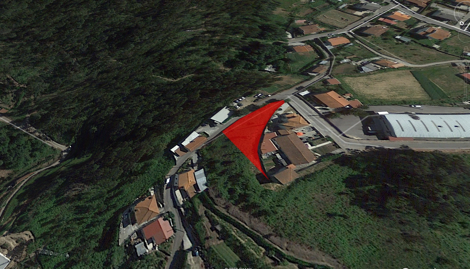 Terreno em Felgueiras com 750m2 e com Projeto aprovado